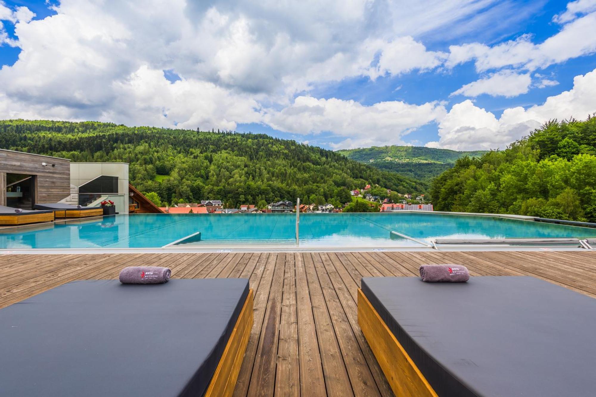 Hotel Meta Resort & Vine Spa Szczyrk Esterno foto