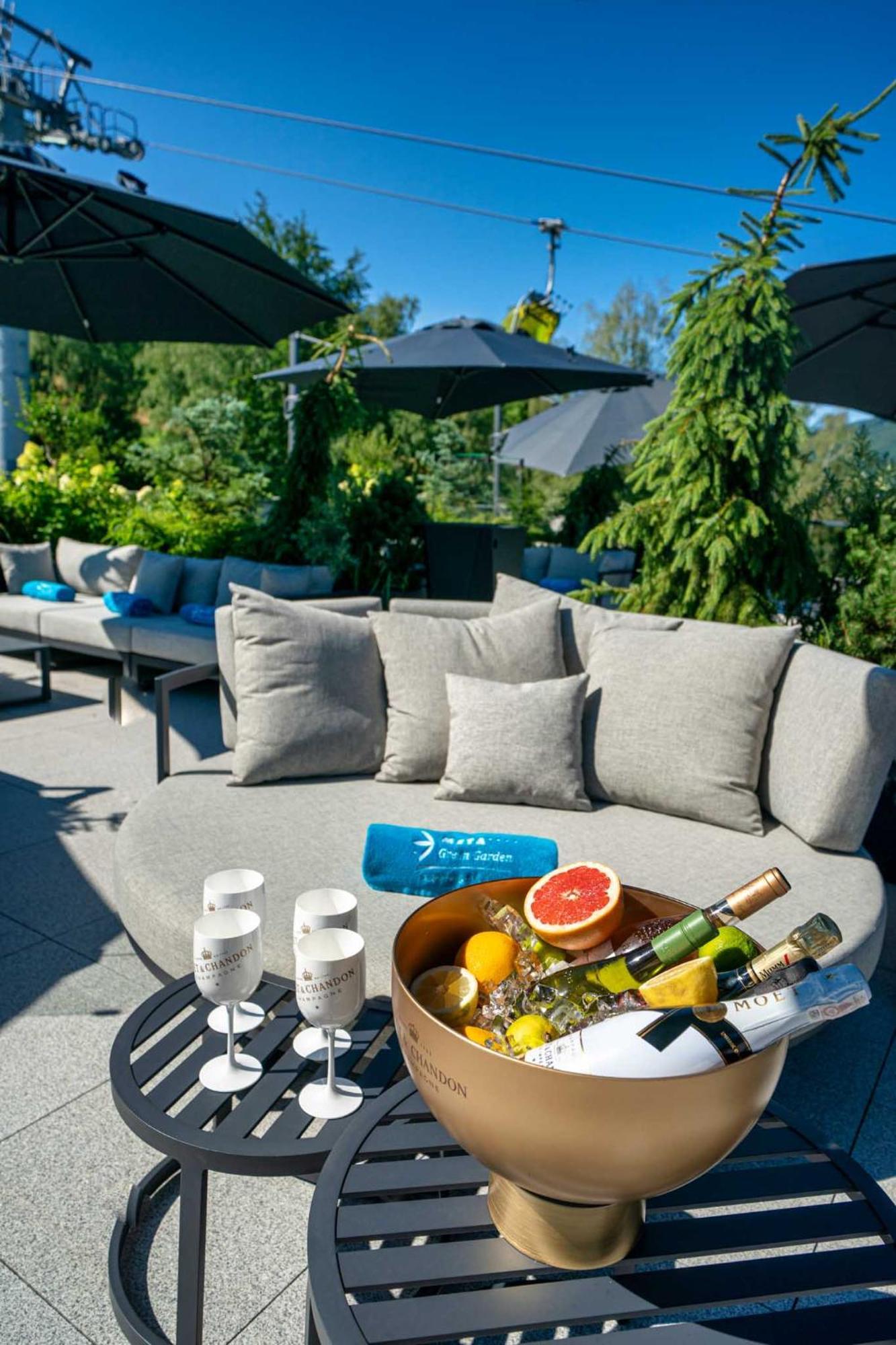 Hotel Meta Resort & Vine Spa Szczyrk Esterno foto
