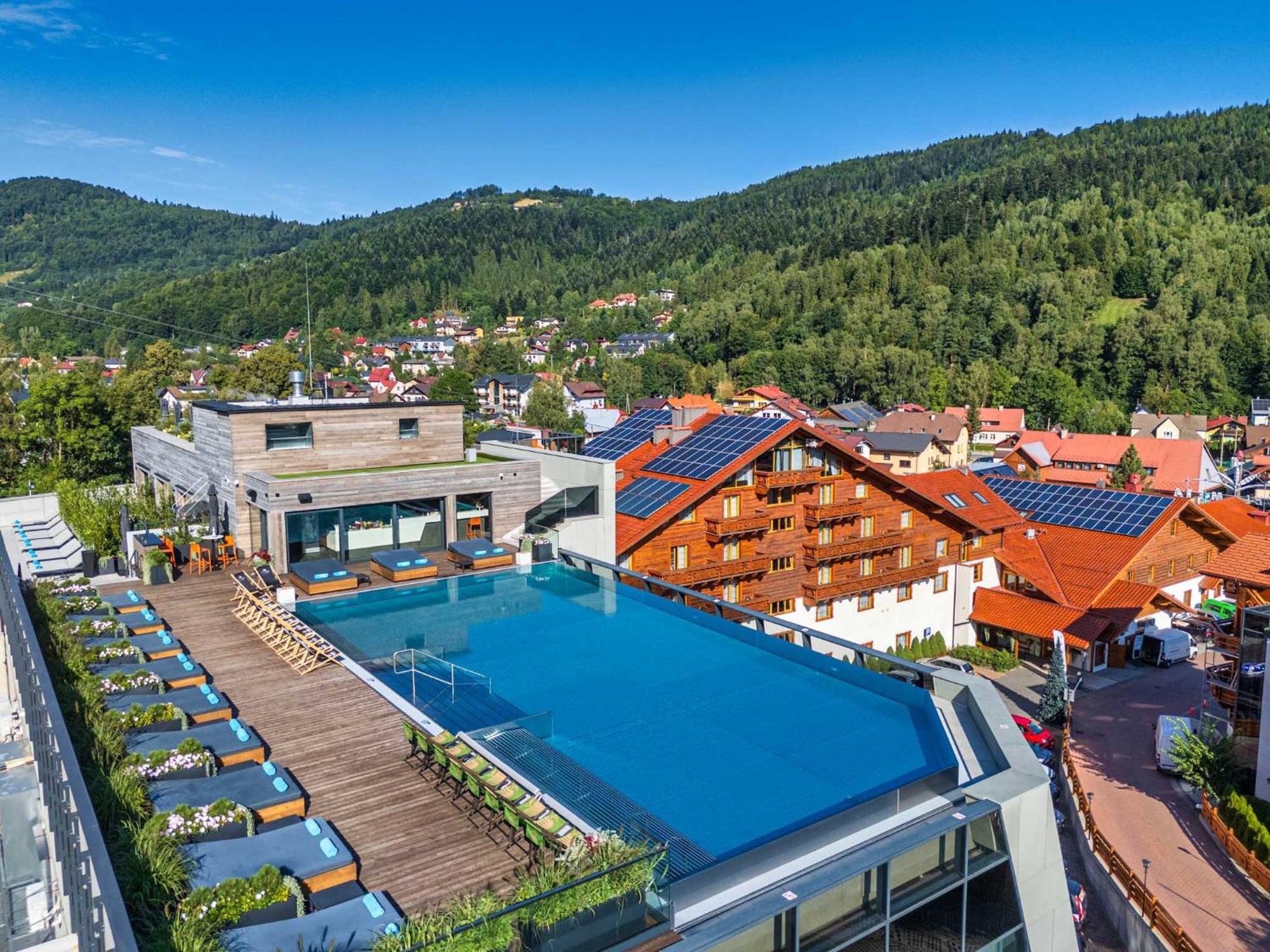Hotel Meta Resort & Vine Spa Szczyrk Esterno foto