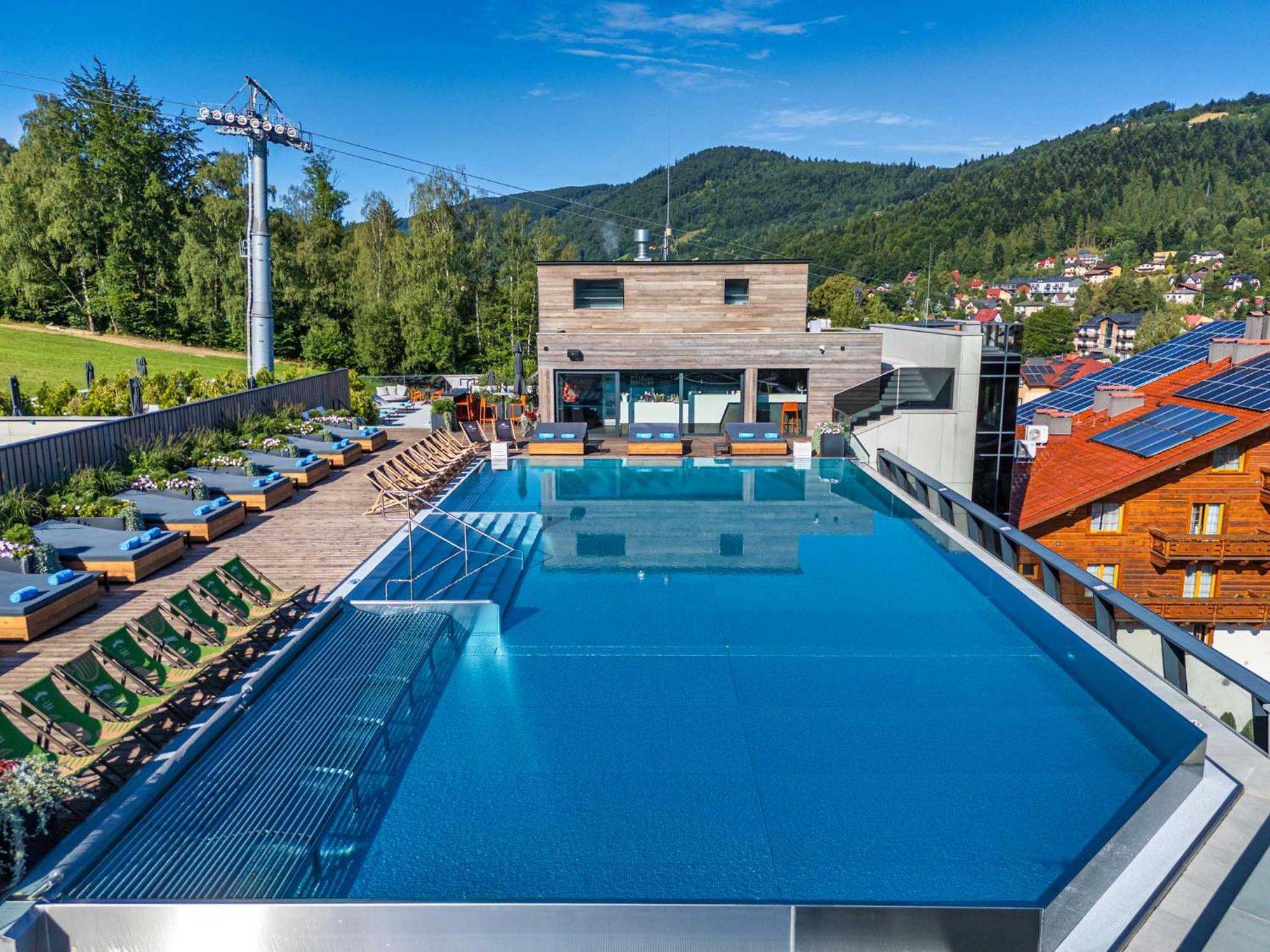 Hotel Meta Resort & Vine Spa Szczyrk Esterno foto