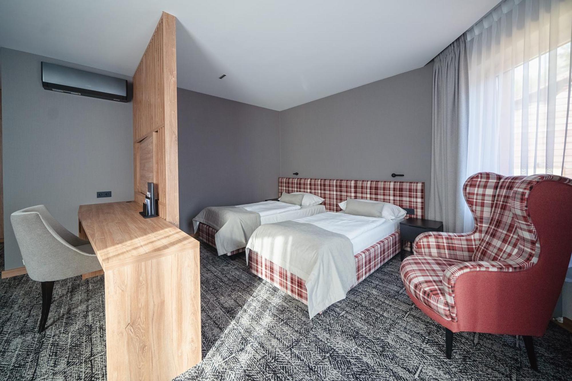 Hotel Meta Resort & Vine Spa Szczyrk Esterno foto