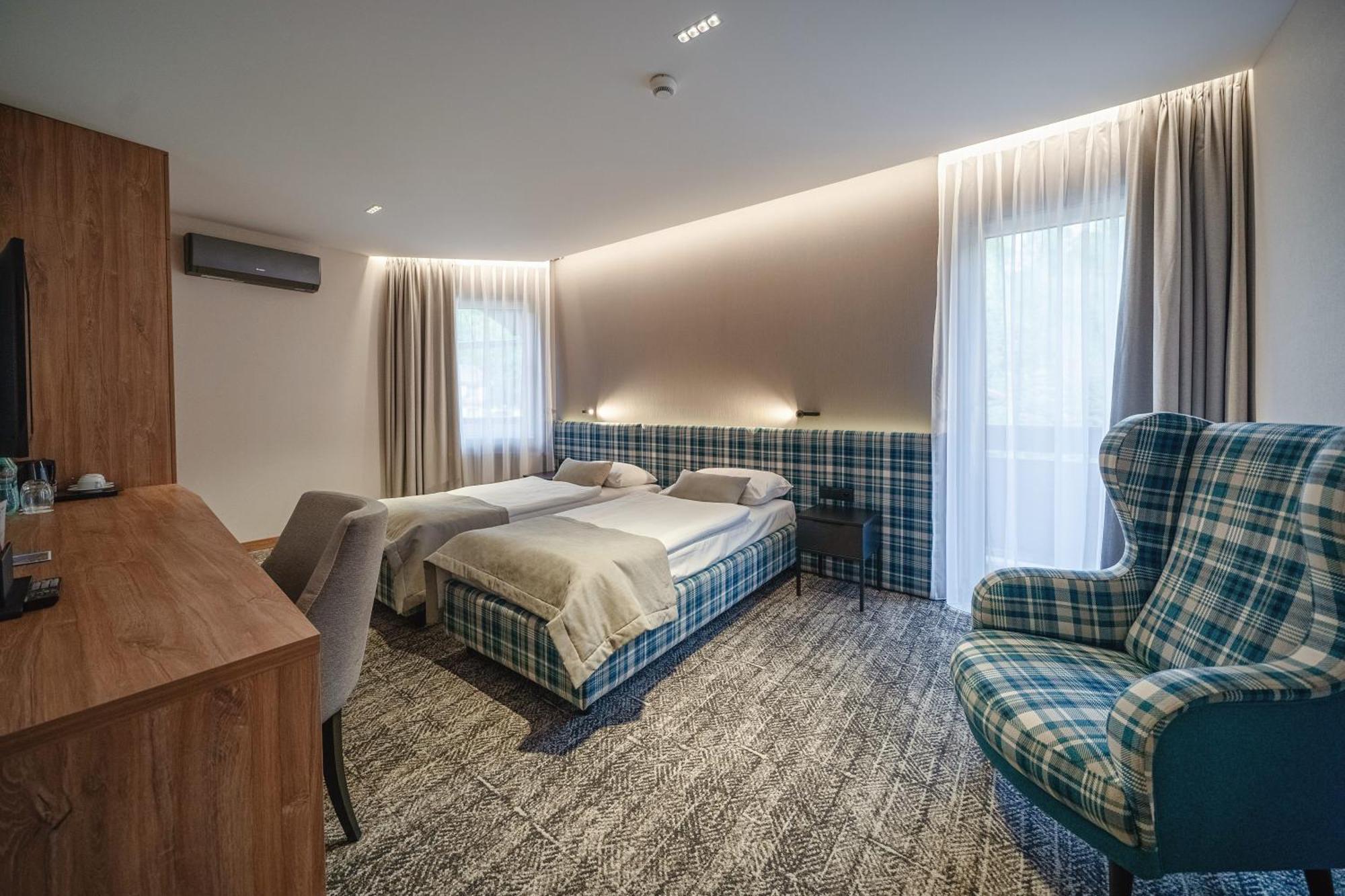 Hotel Meta Resort & Vine Spa Szczyrk Esterno foto