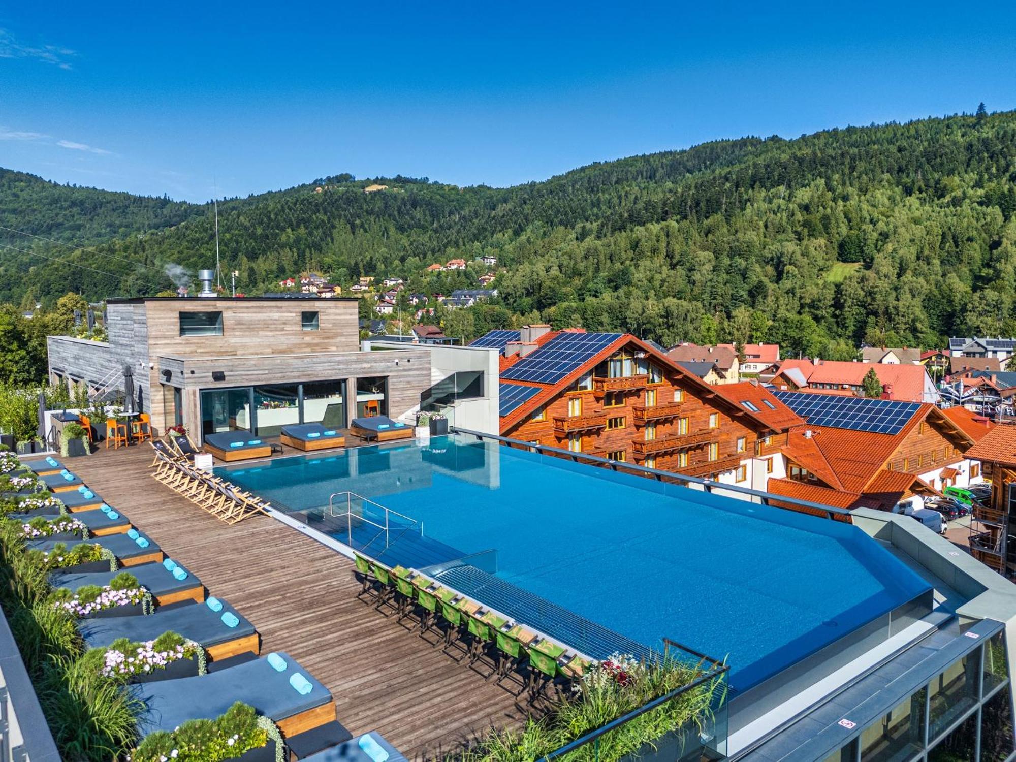 Hotel Meta Resort & Vine Spa Szczyrk Esterno foto